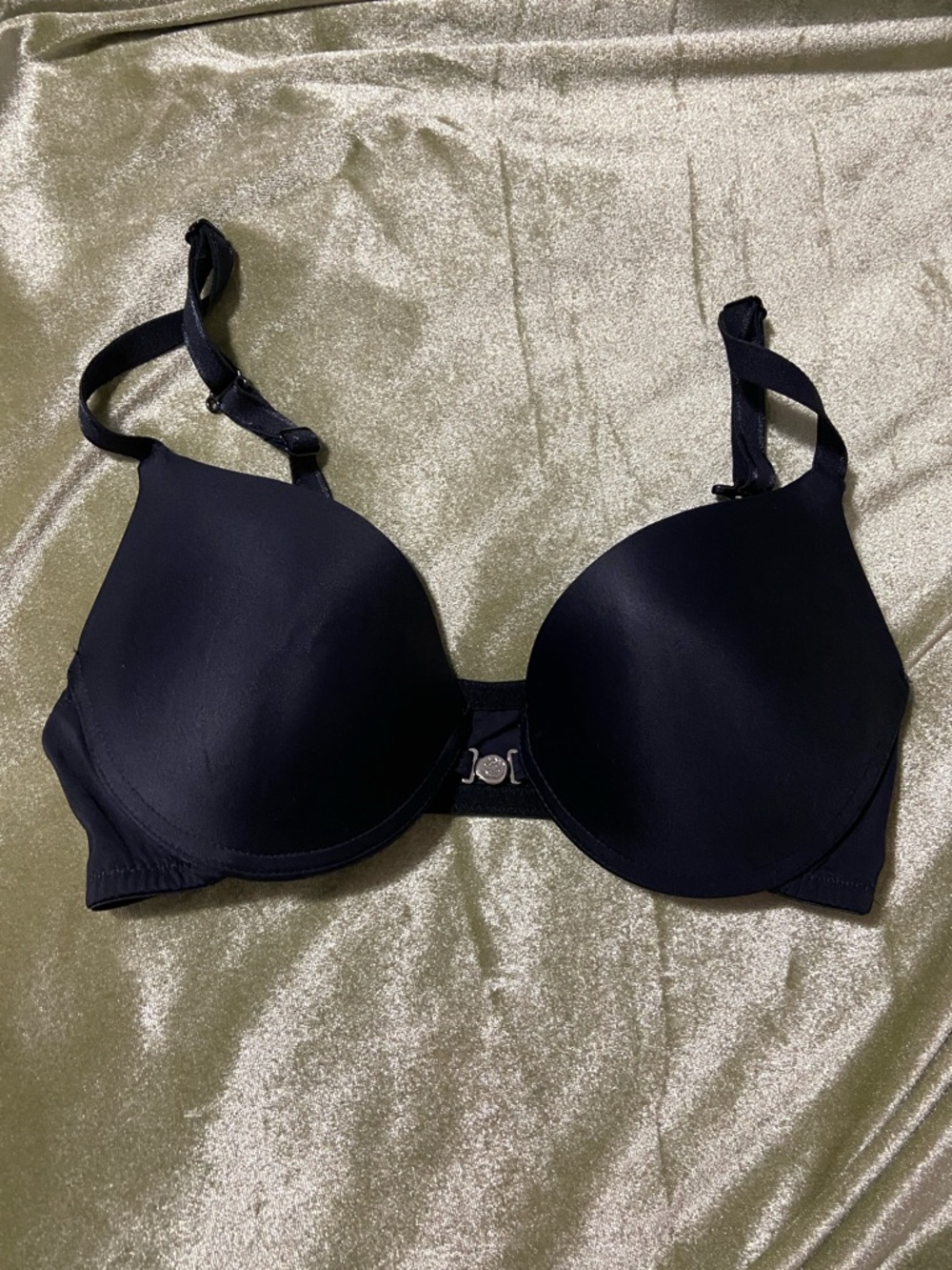 La Vie En Rose Black Smooth Push-Up Padded Bra with Front Clasp